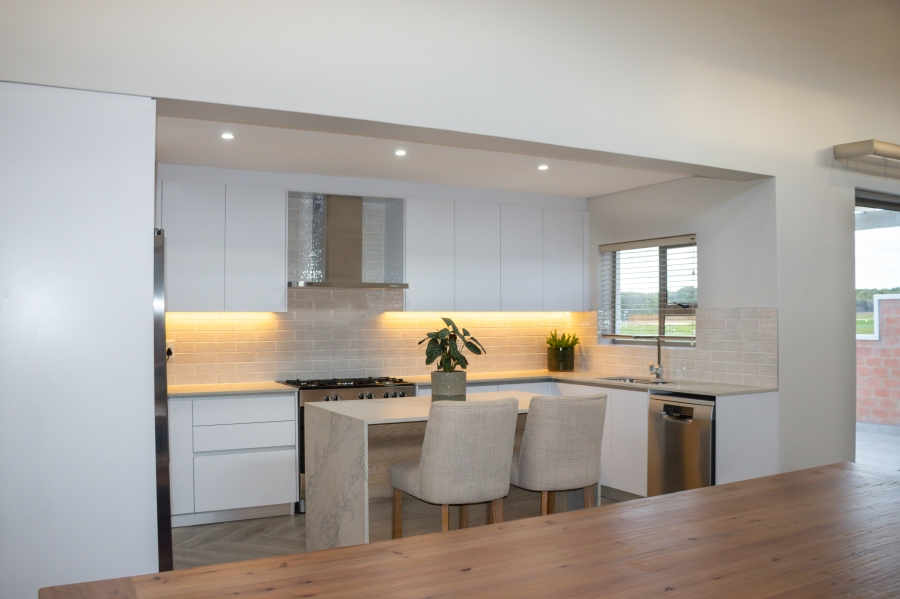 3 Bedroom Property for Sale in Stilbaai Wes Western Cape